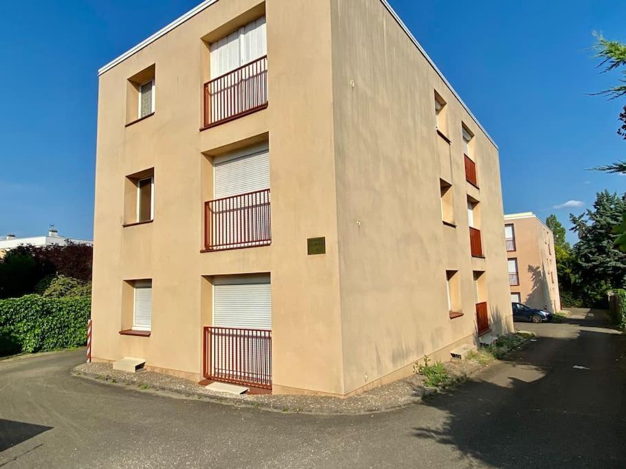 T2 Cosy Proche Hopital + Parking Gratuit Sur Place Auxerre Extérieur photo
